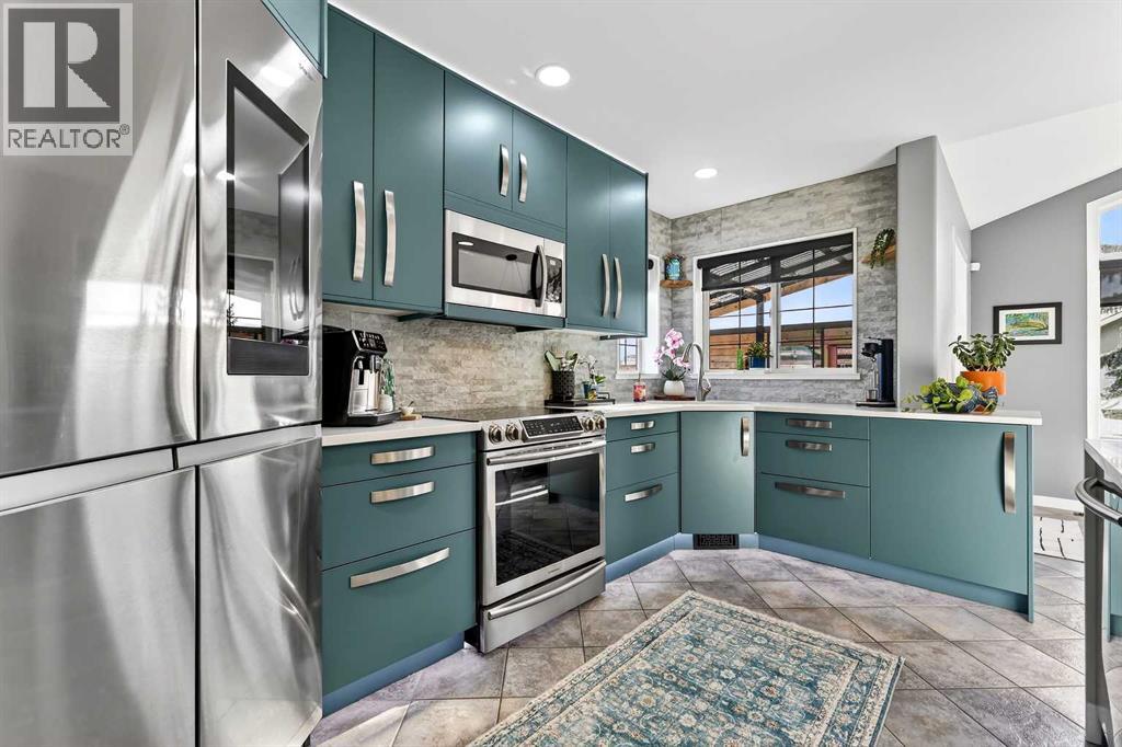 61 Somerset Crescent SW