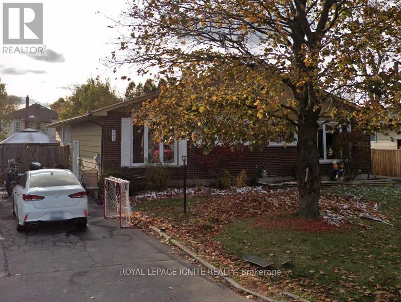 Photo 1 of 1 — 645 CHAMPLAIN DRIVE, Cornwall, ON K6H6H9