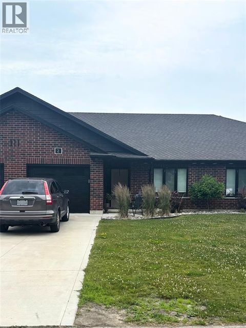 111 ALLEN STREET East Unit# 2 Lambton Shores ON N0M2N0