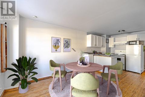 165 1/2 OLIVE AVENUE Oshawa (Central) ON L1H2P1