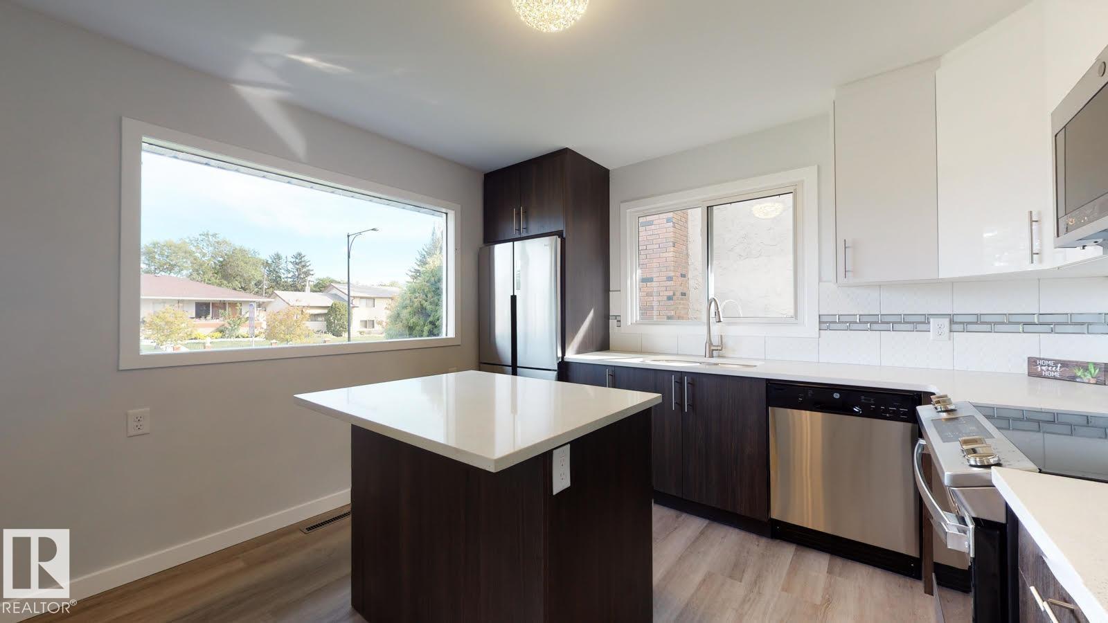 11744 135 ST NW