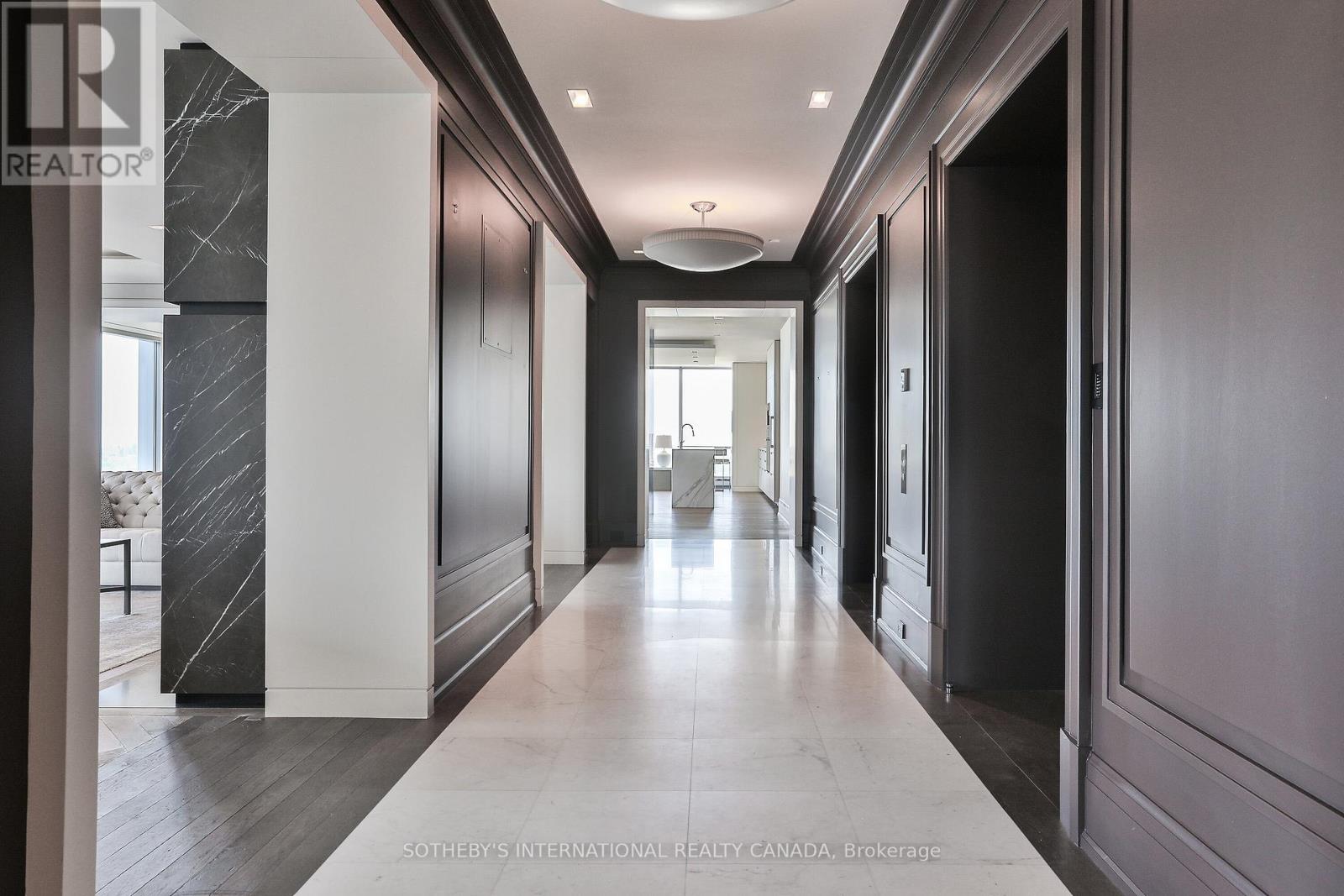 2503/2504 - 50 YORKVILLE AVENUE