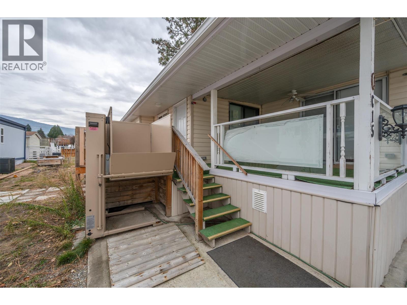 4505 McLean Creek Road Unit# C15
