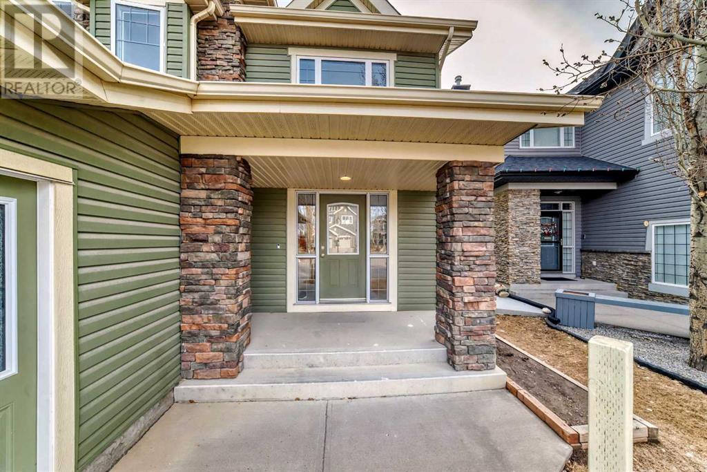 11 Cougar Plateau Place SW