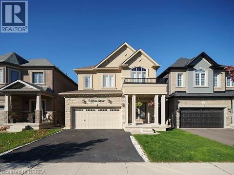 4 SLEETH Street Brantford ON N3S7V4