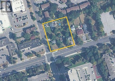 4240* LAWRENCE AVENUE Toronto (West Hill) ON M1E2S6
