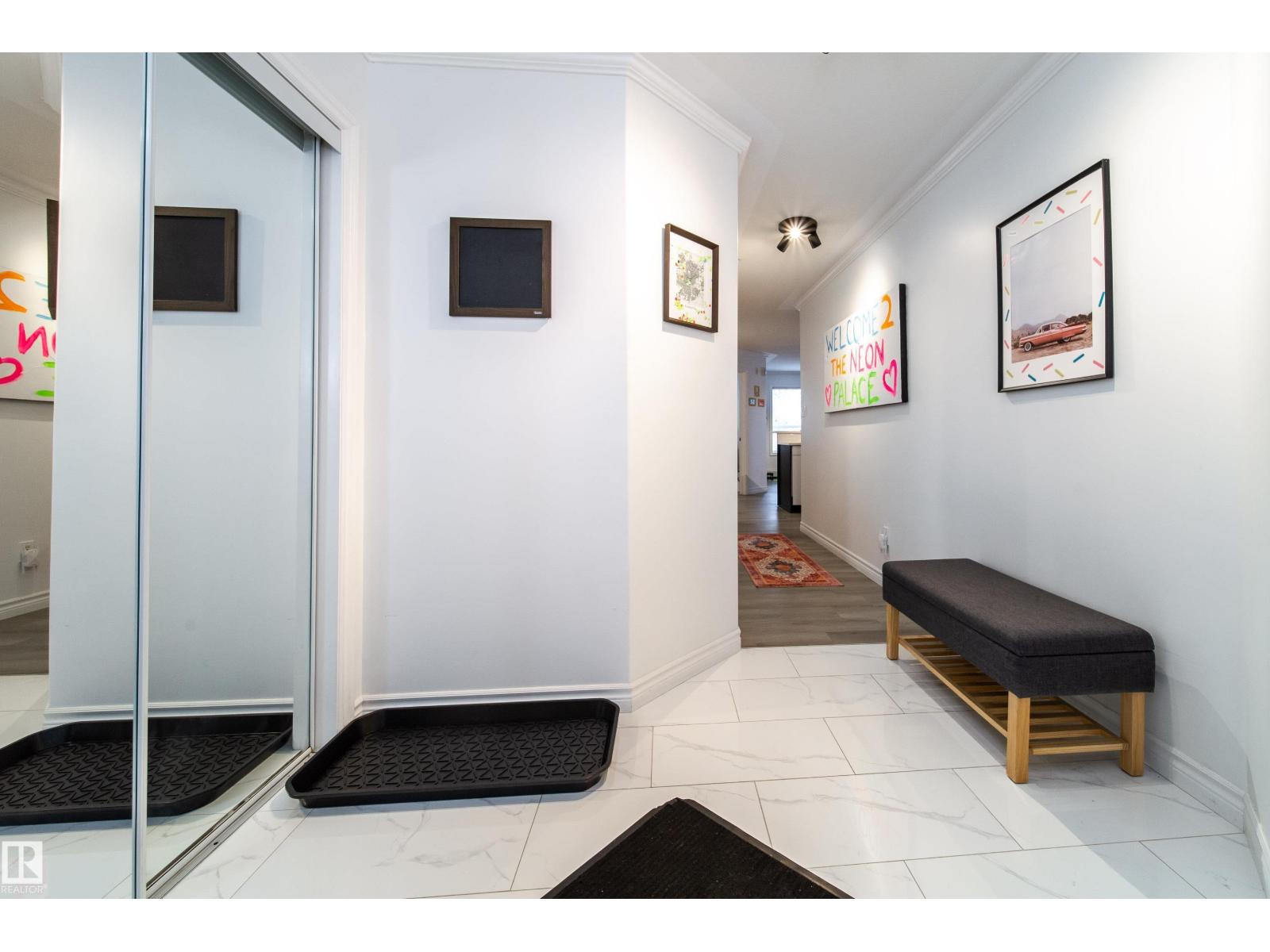 #303 9938 104 ST NW