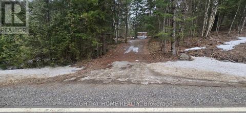 1061 CENTENNIAL LAKE ROAD Greater Madawaska ON K0J1H0