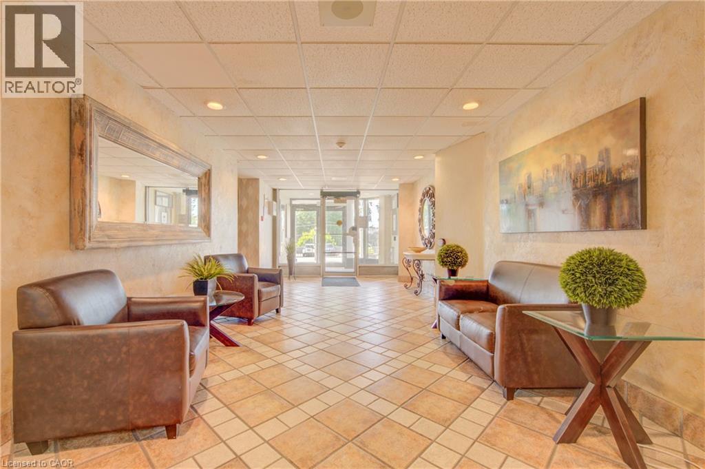 55 GREEN VALLEY Drive Unit# 608