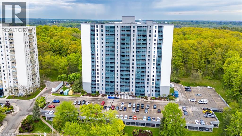 55 GREEN VALLEY Drive Unit# 608