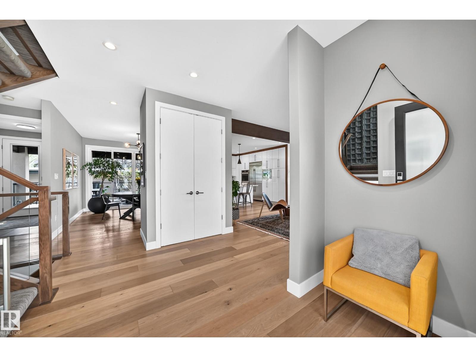 9235 148 ST NW