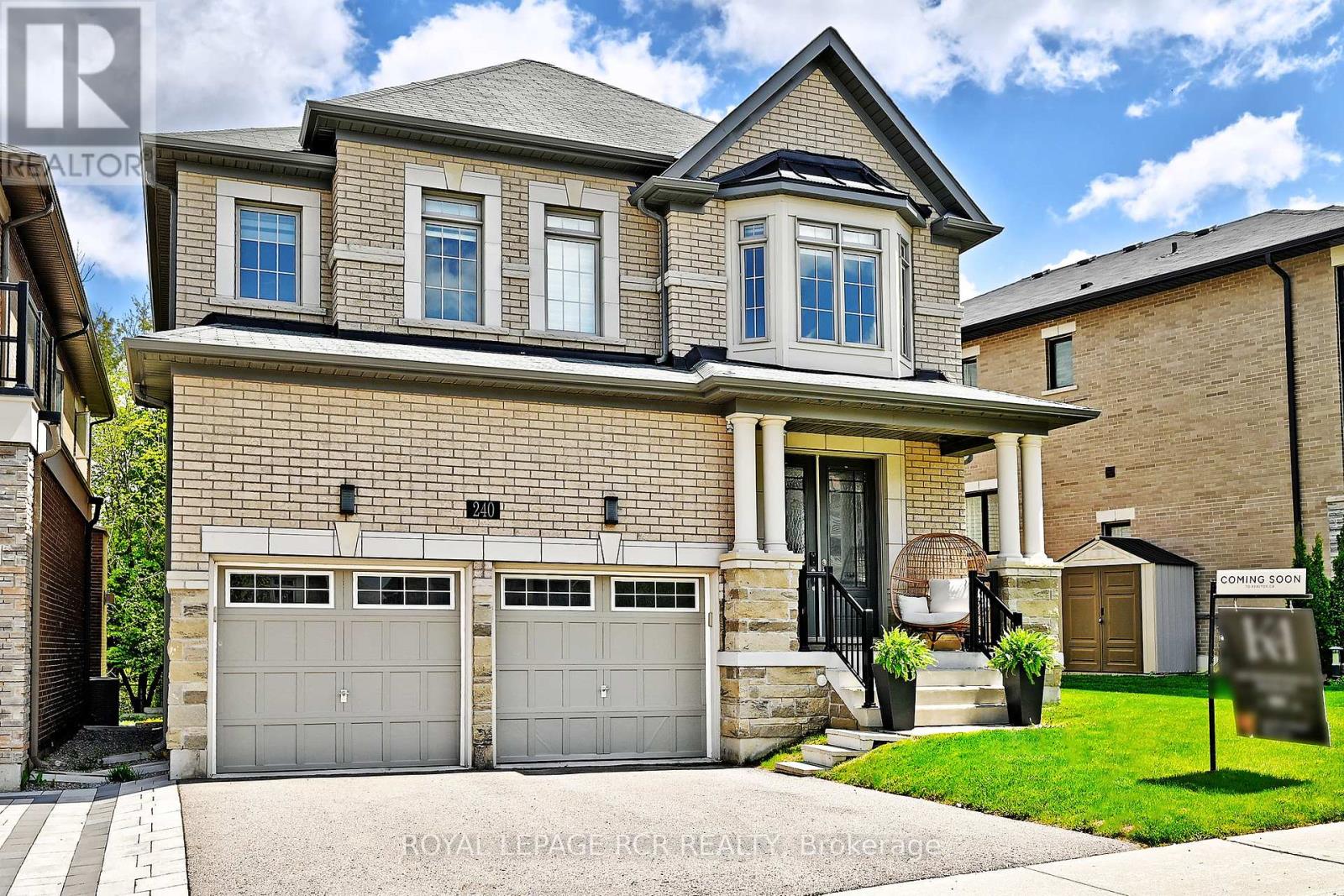 240 CONKLIN CRESCENT