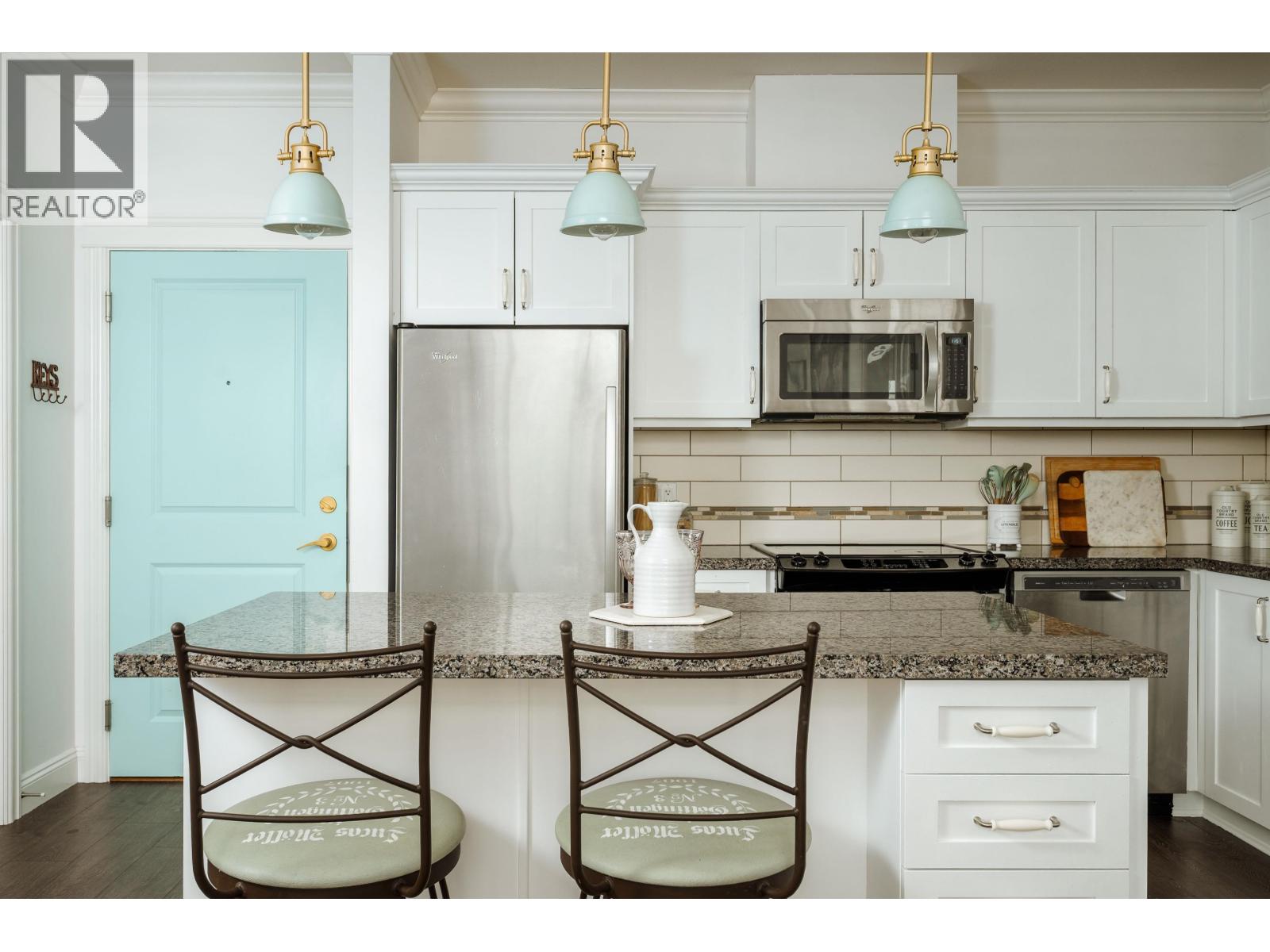 410 11882 226 STREET