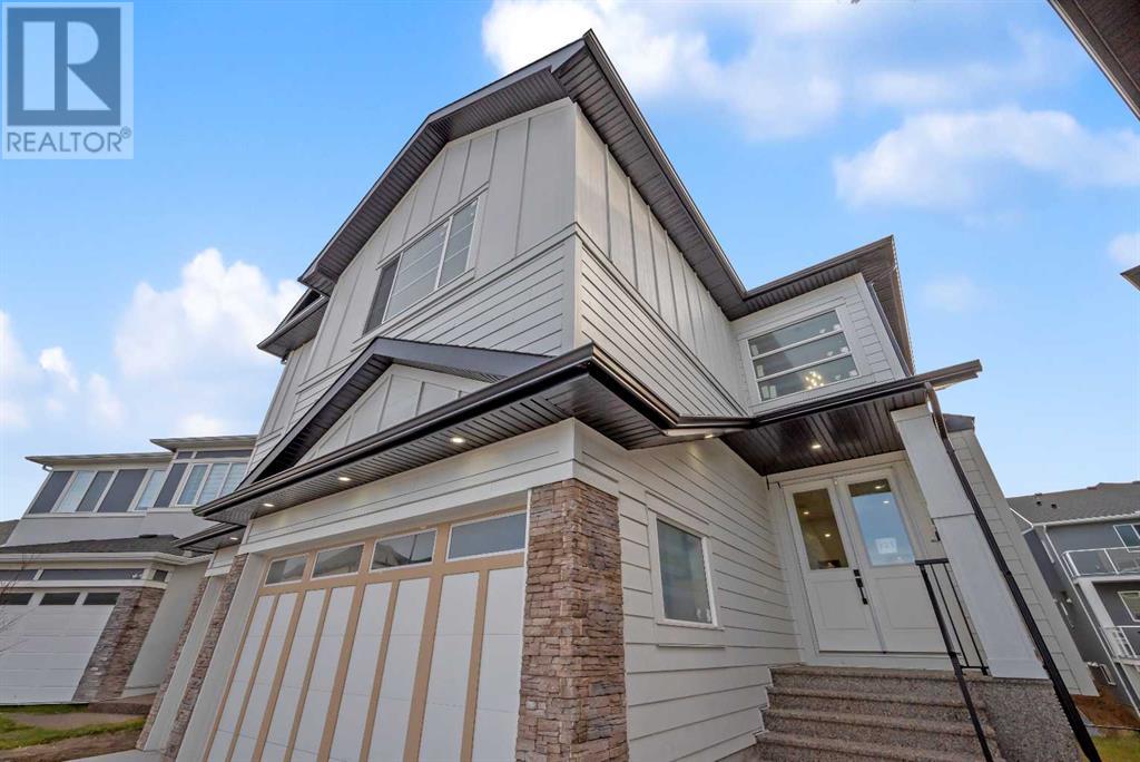 327 Kinniburgh Place