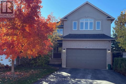 Property photo of 114 armour crescent, hamilton (meadowlands), ON l9k1r9