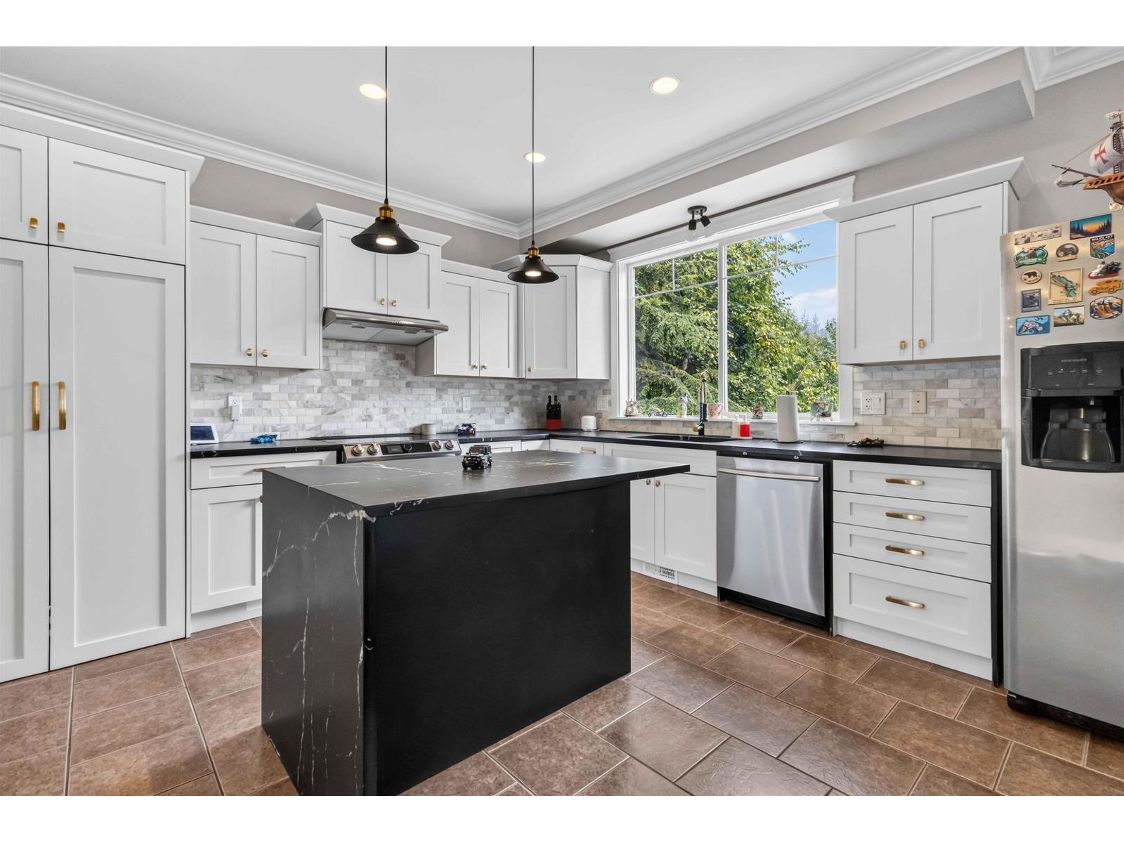 7250 MARBLE HILL ROAD|Eastern Hillsides