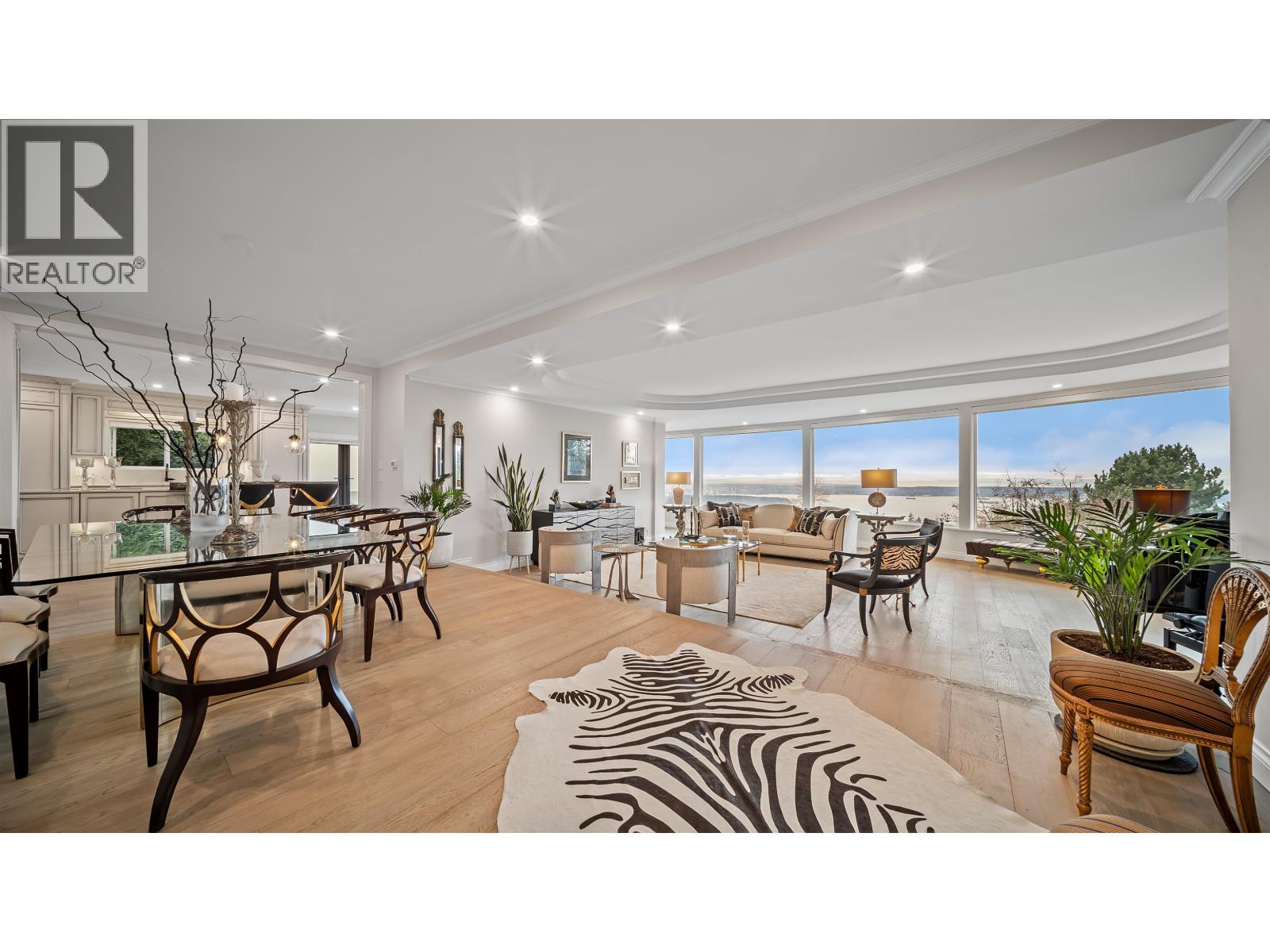 1439 CHIPPENDALE ROAD