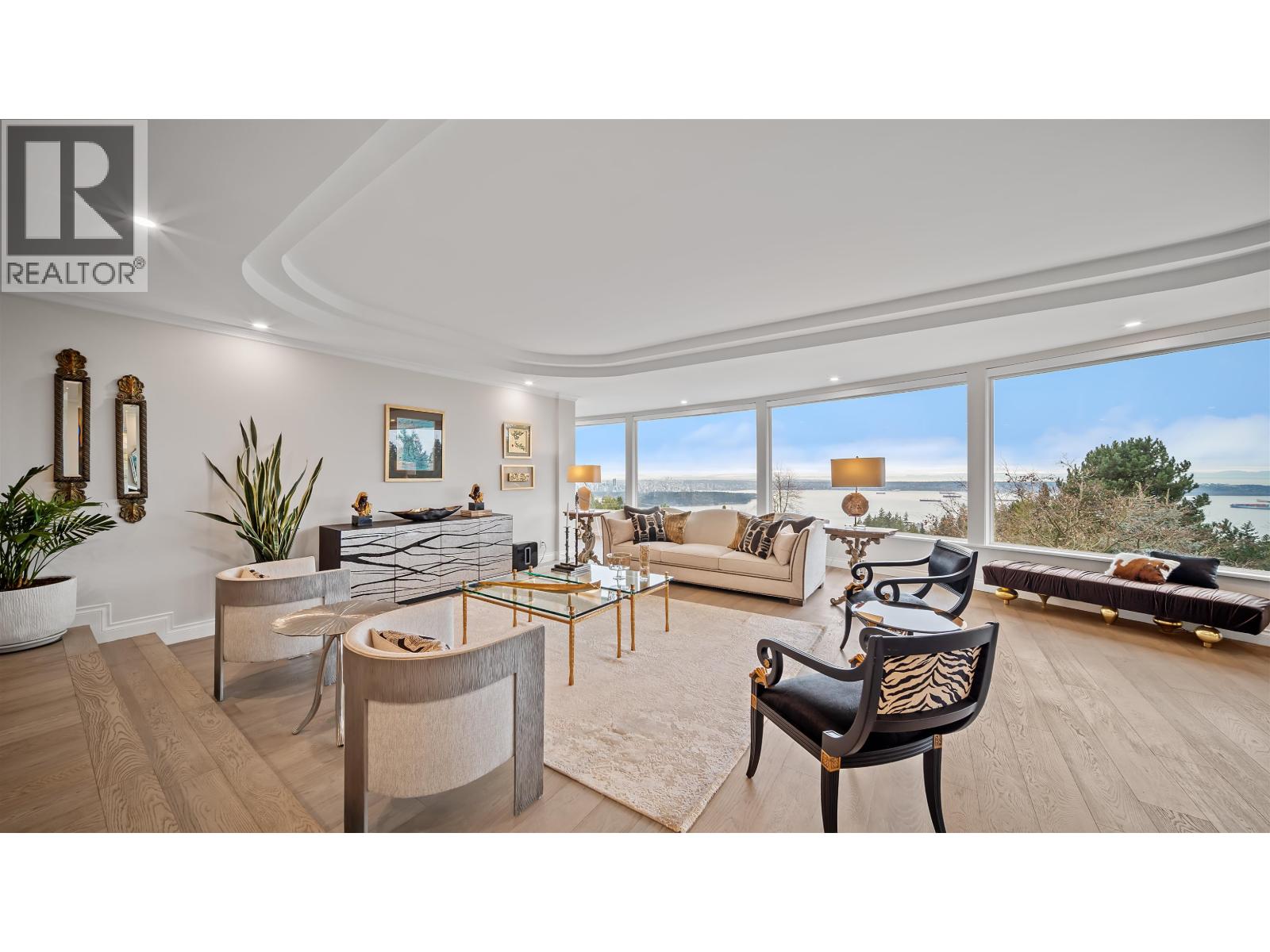 1439 CHIPPENDALE ROAD