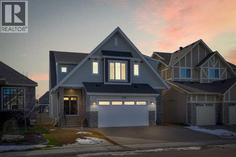 247 Coopers Cove SW Airdrie AB T4B4C3