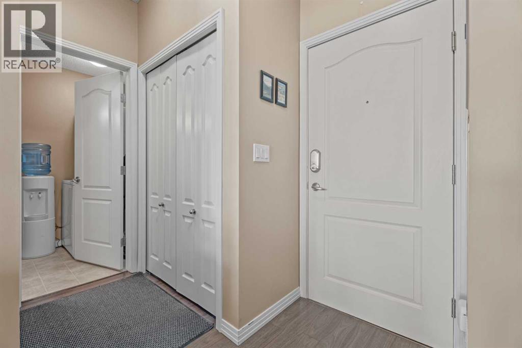 410, 1 Crystal Green Lane