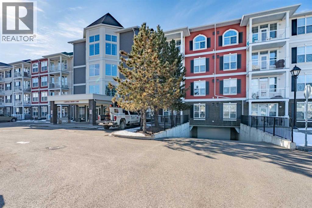 410, 1 Crystal Green Lane