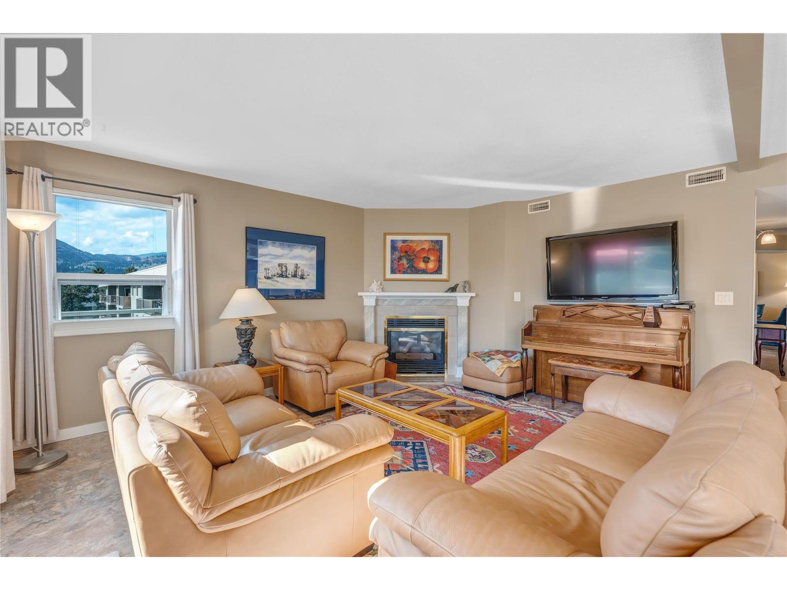 3595 Skaha Lake Road Unit# 303