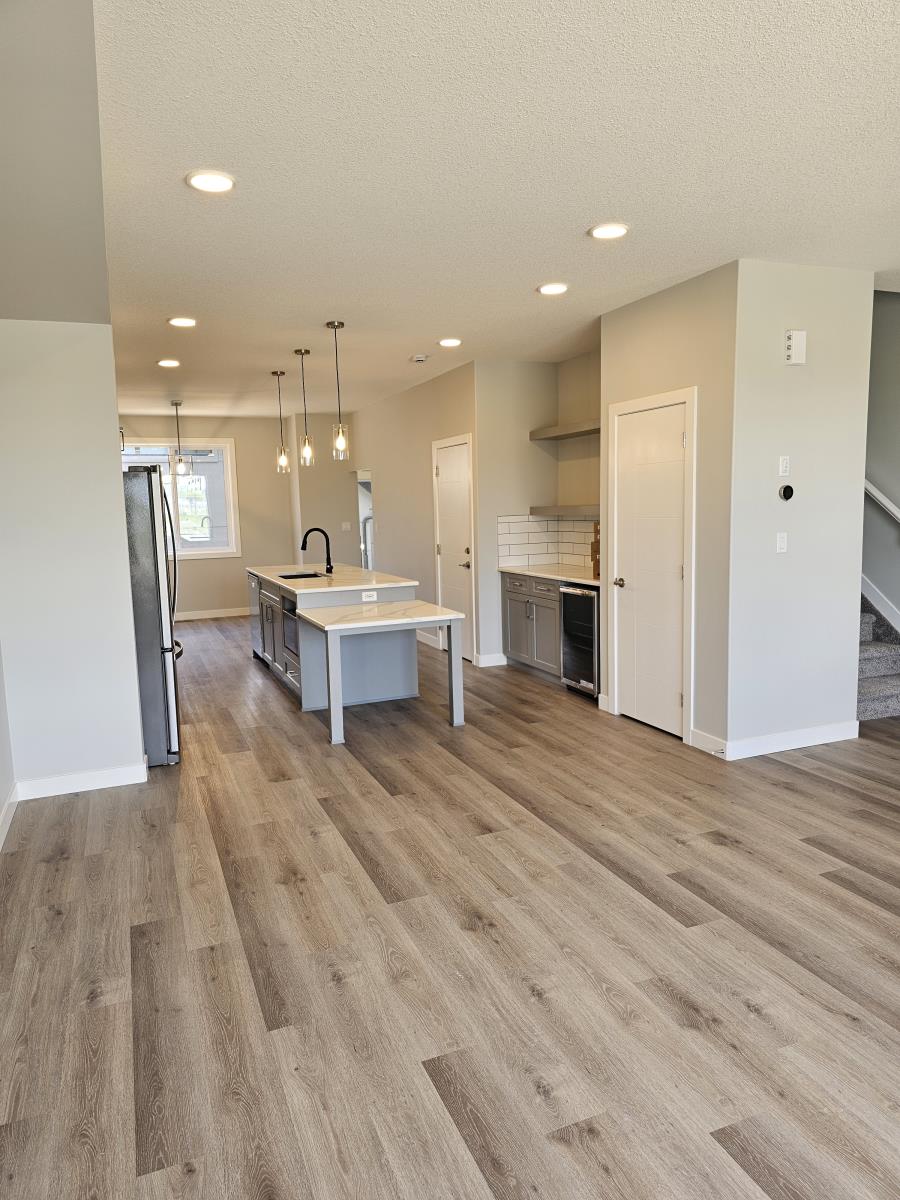 8069-8073  Cedric Mah Rd