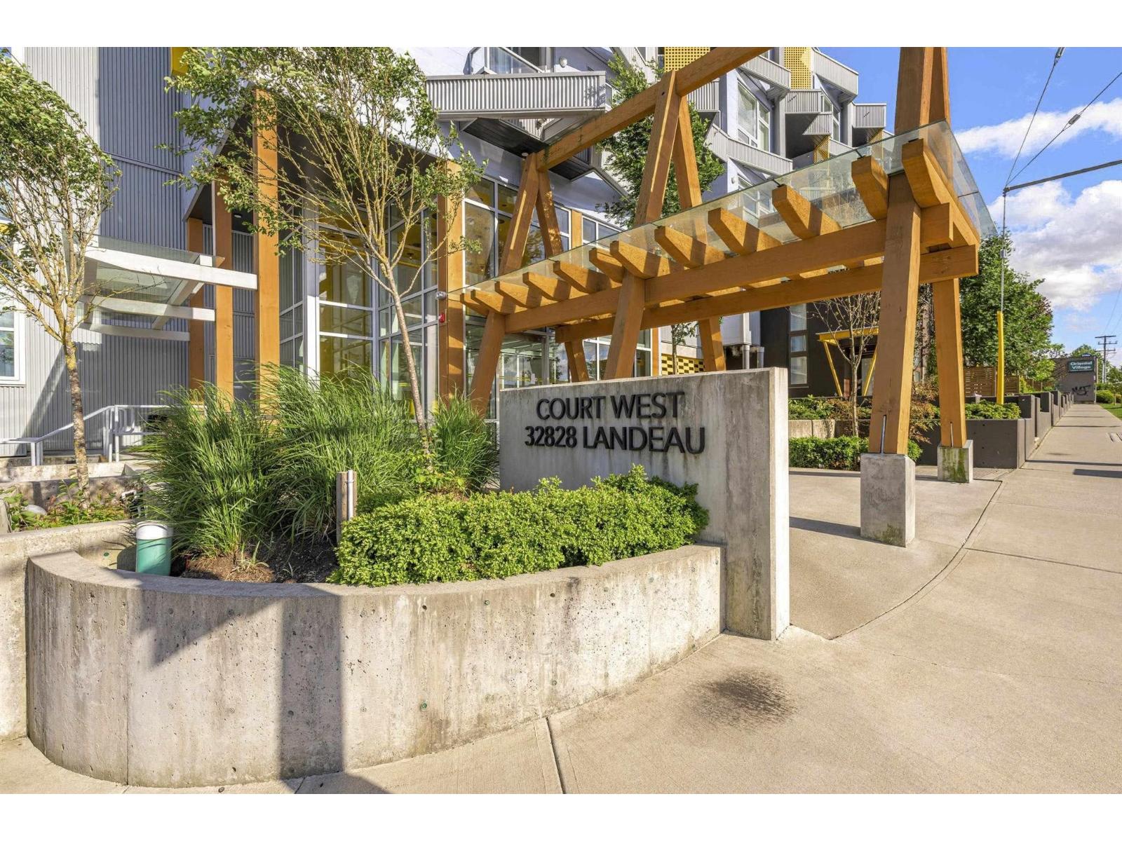 414 32828 LANDEAU PLACE