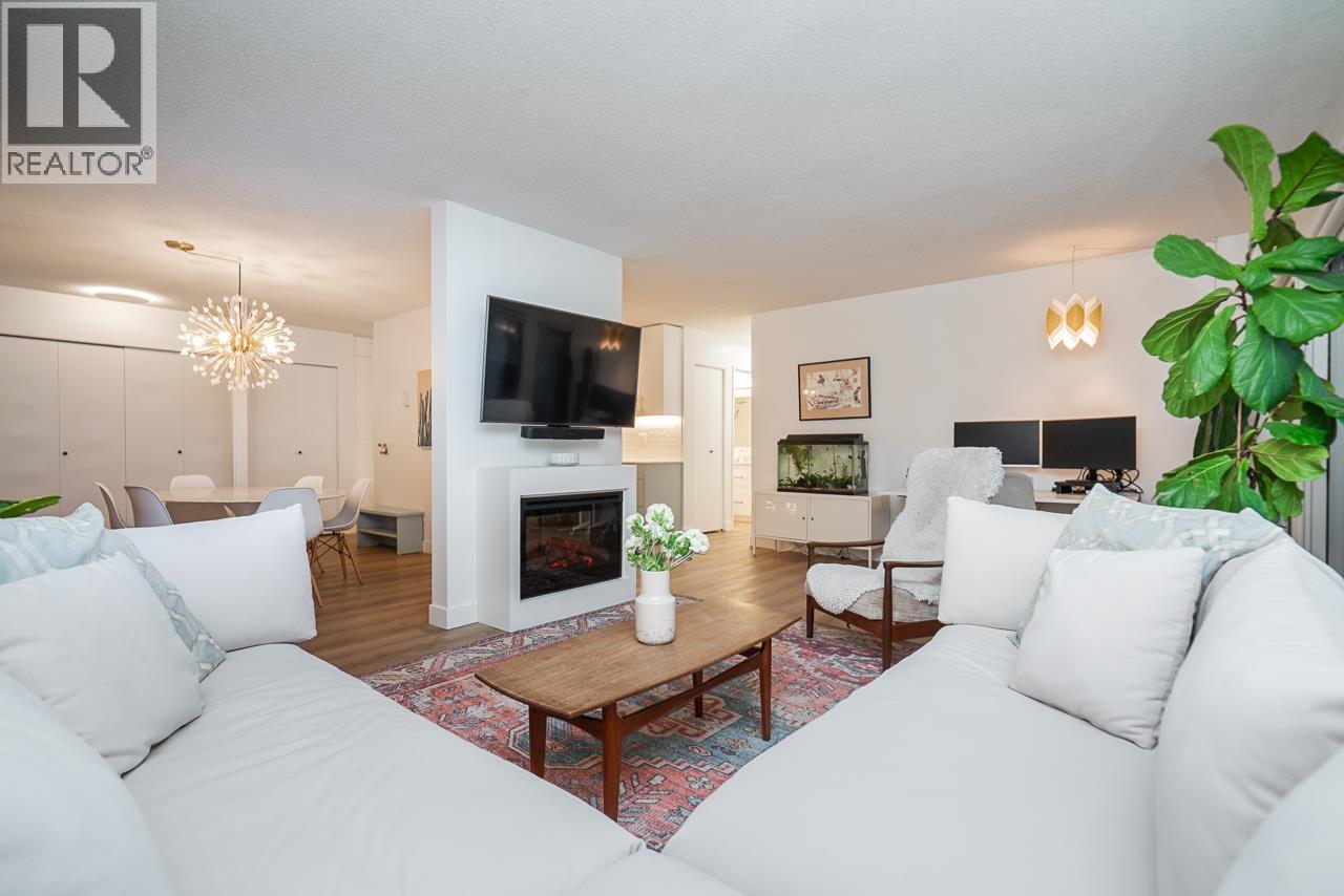 4 7363 MONTECITO DRIVE