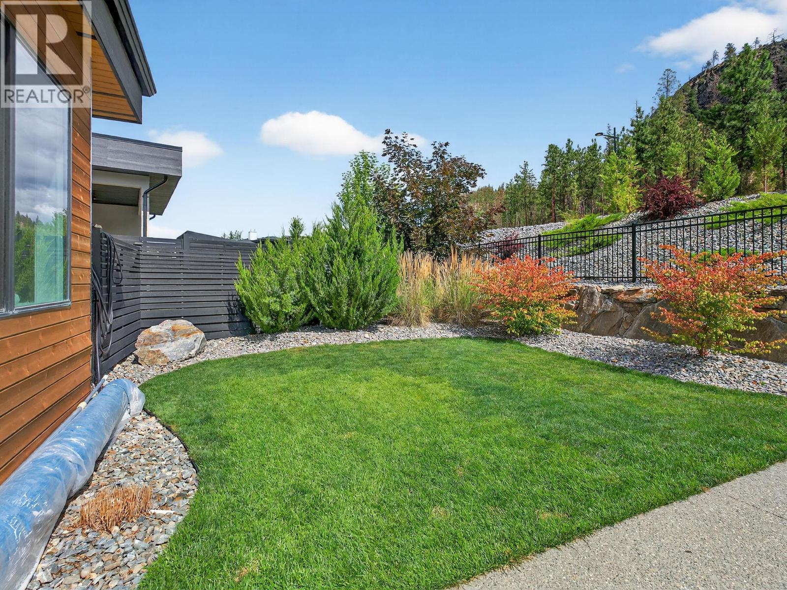 9443 Ledgestone Road