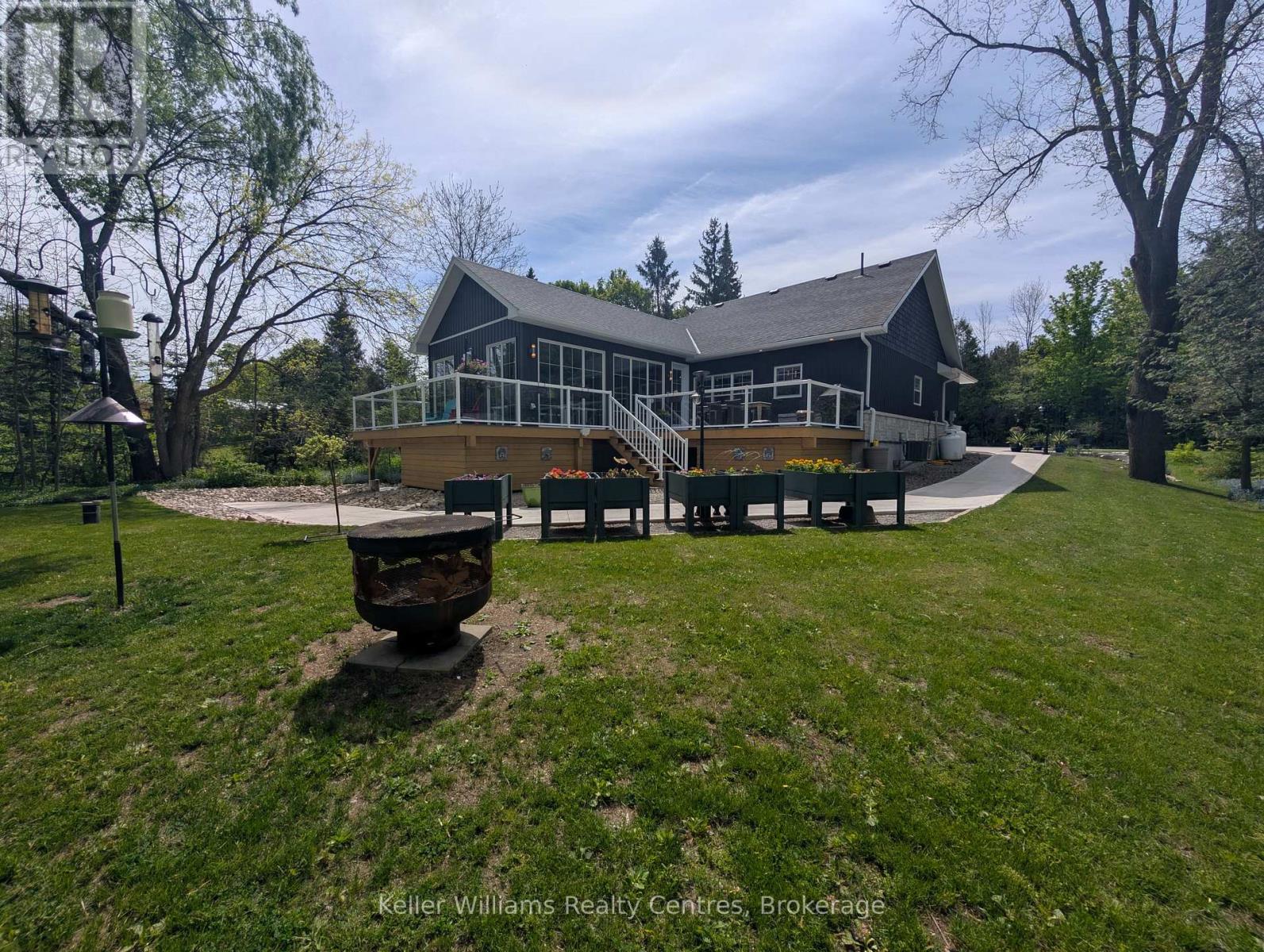 187 PELLISIER STREET