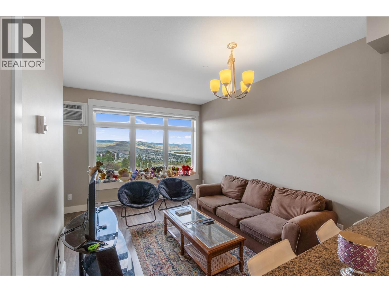 765 MCGILL Road Unit# 404