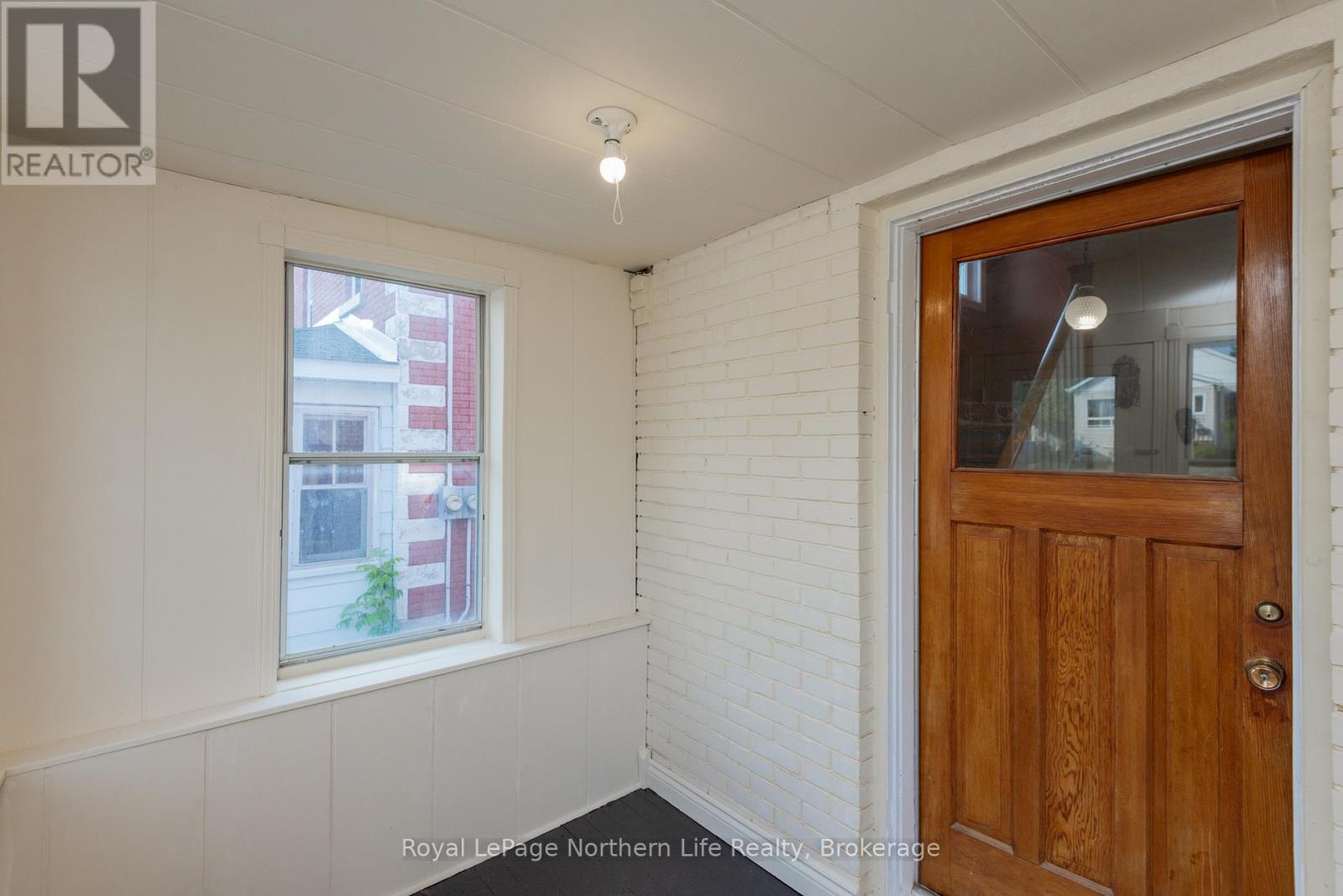 518 METCALFE STREET