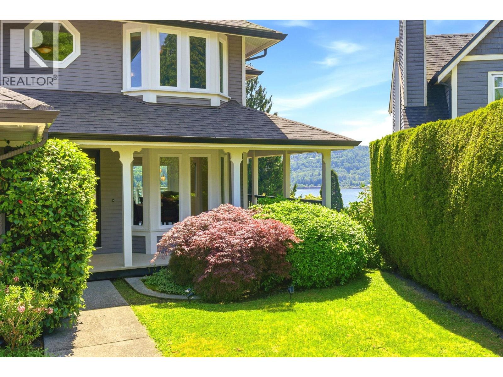 4015 CUMMINS PLACE