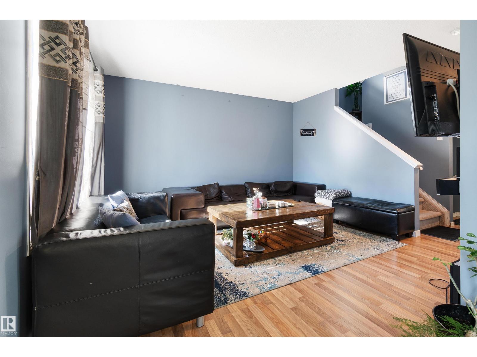 #36 2503 24 ST NW