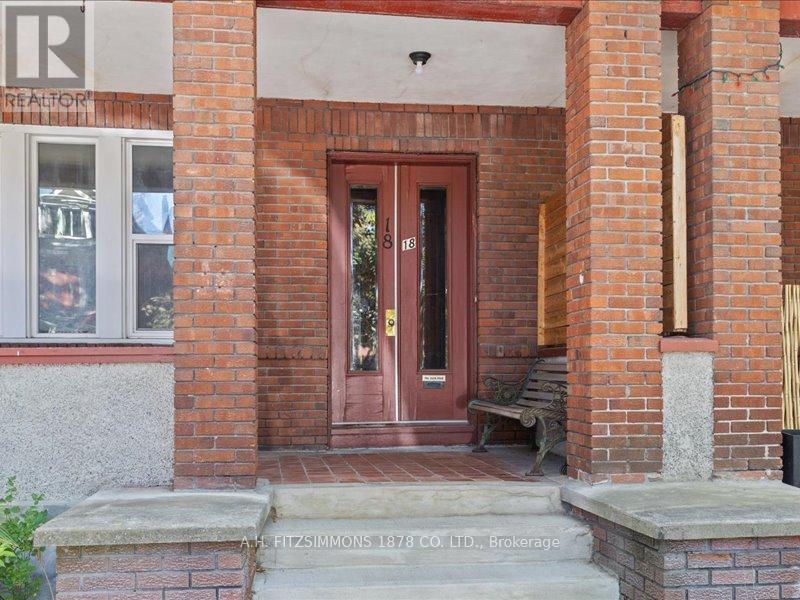 18-20 WOODLAWN AVENUE