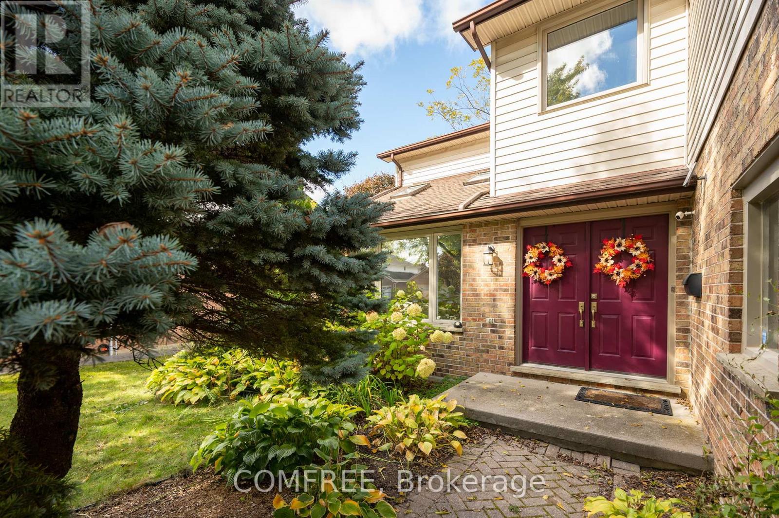 67 ROBINSON LANE
