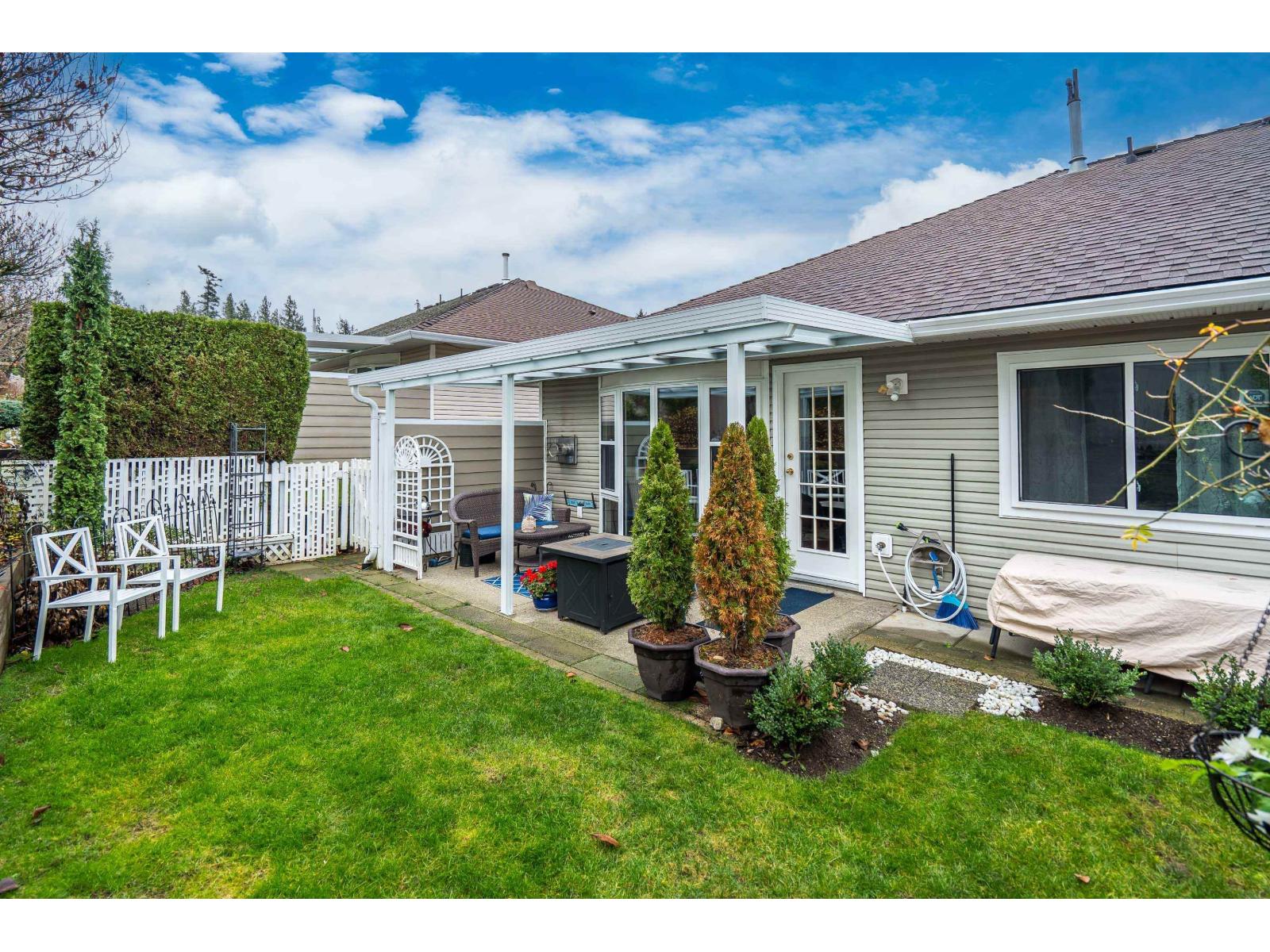 37 2081 WINFIELD DRIVE