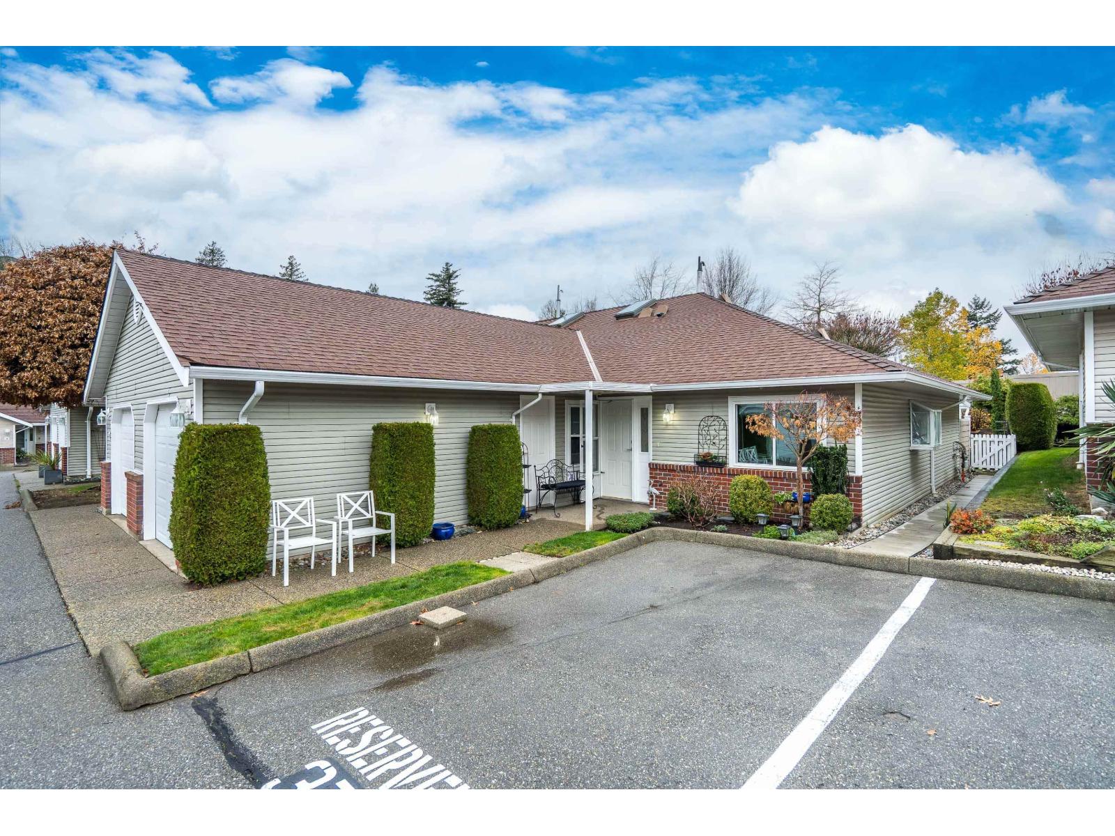 37 2081 WINFIELD DRIVE