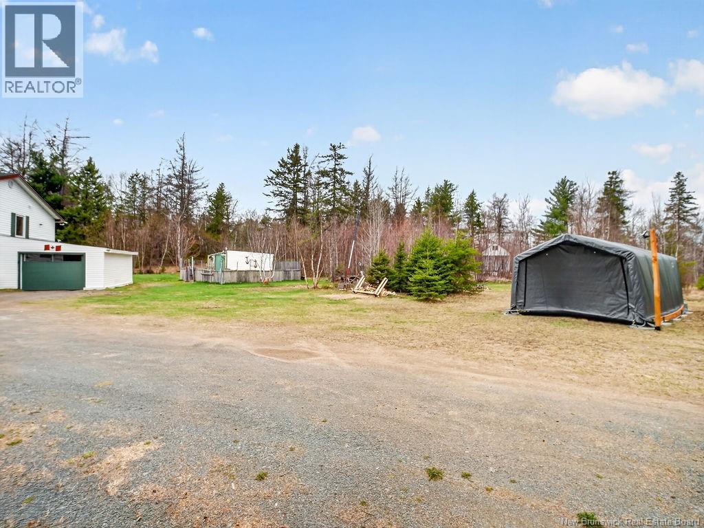 699 de la Prairie Road - Photo 4