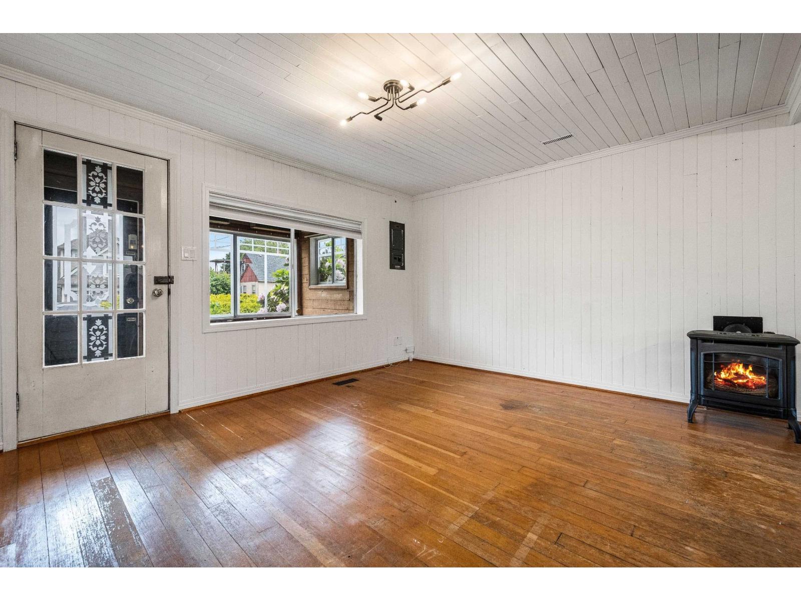 45748 LEWIS AVENUE|Chilliwack Proper West