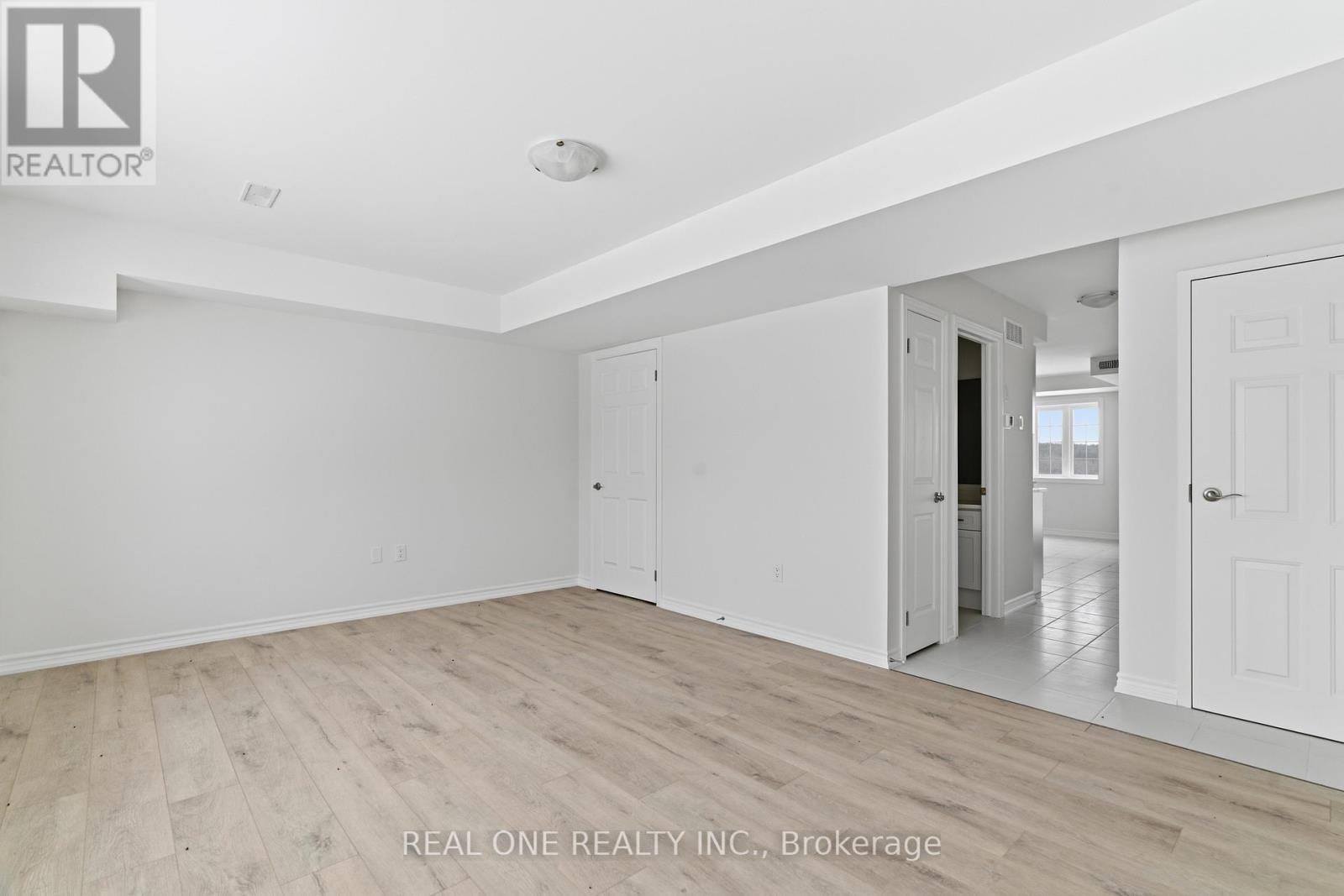 33A - 85 MULLIN DRIVE