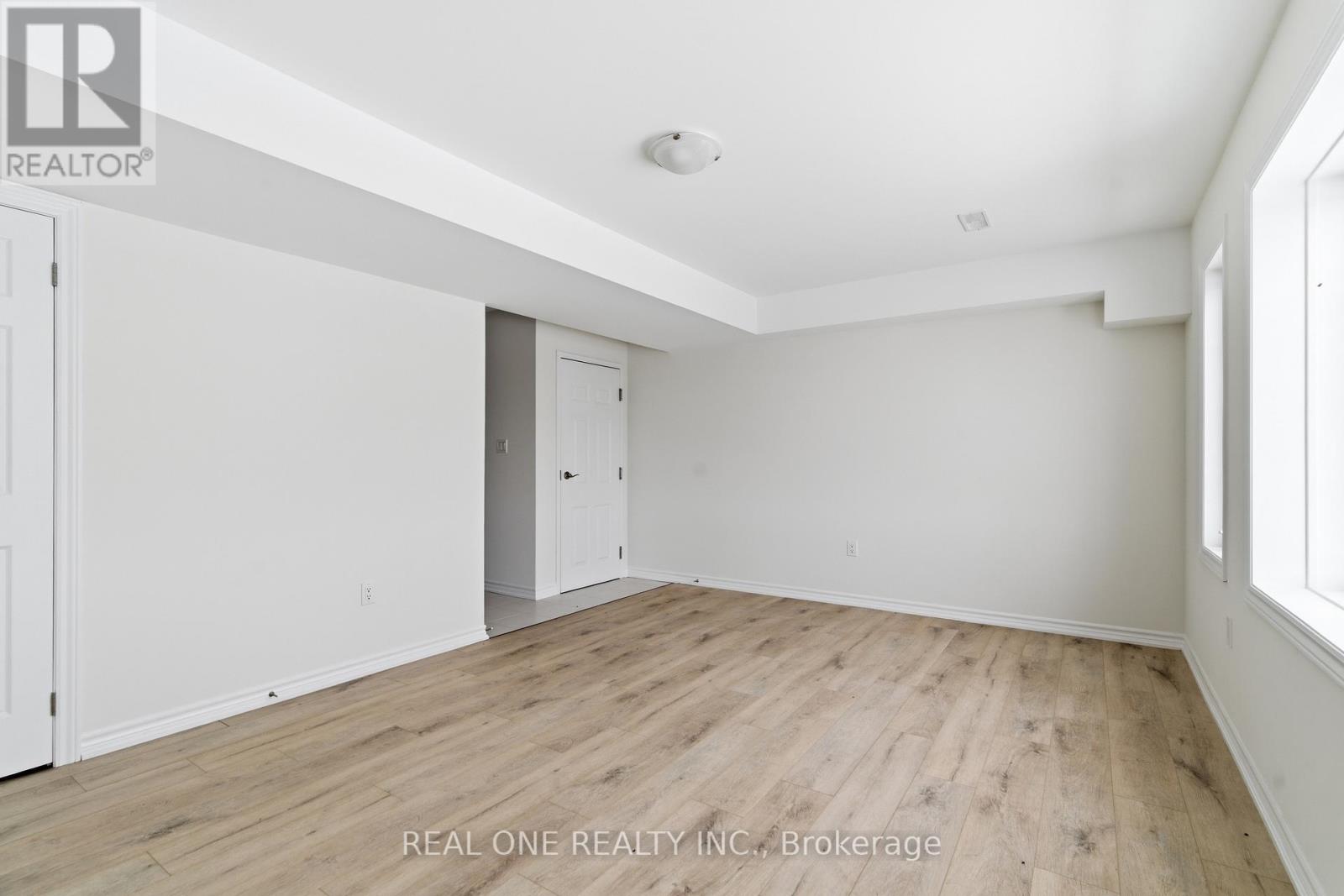 33A - 85 MULLIN DRIVE