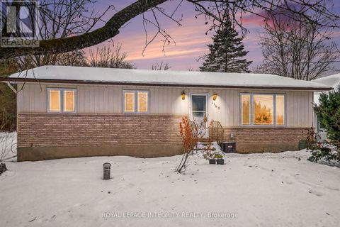1160 BARNETT DRIVE Ottawa ON K4C1C7