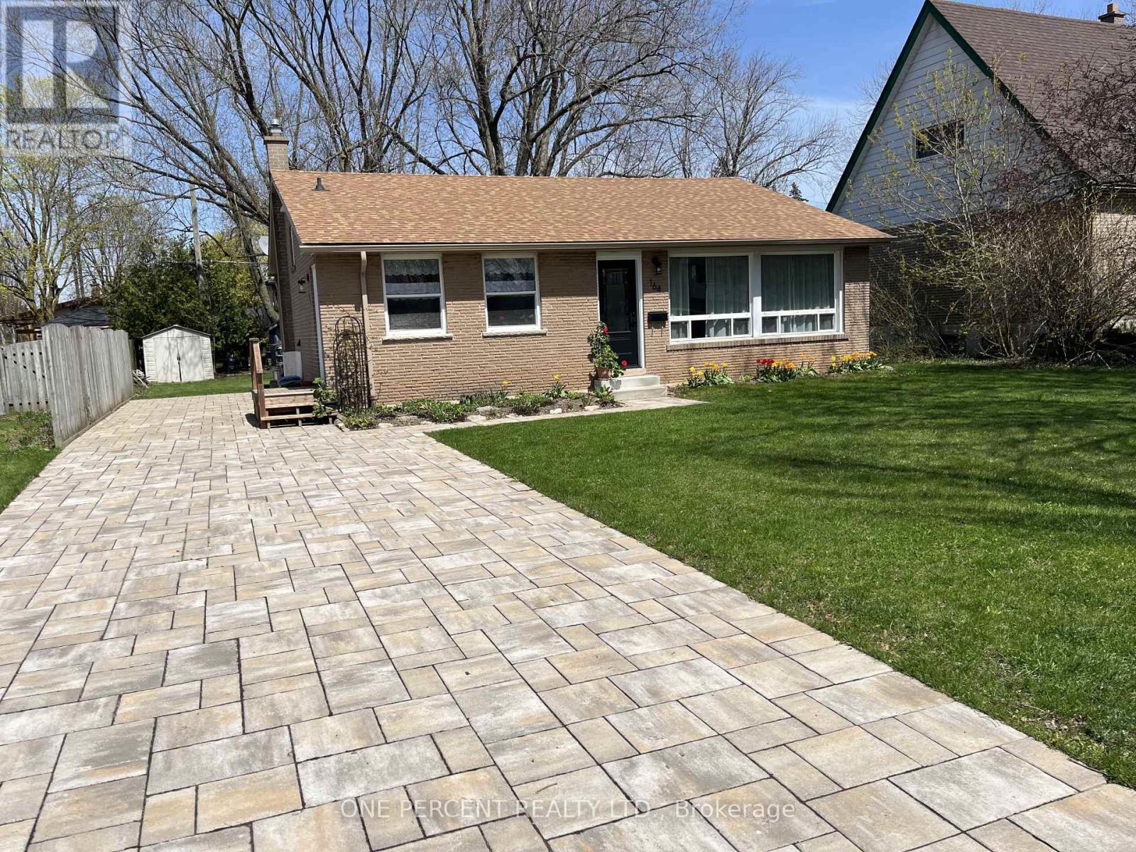 164 REDFORD CRESCENT