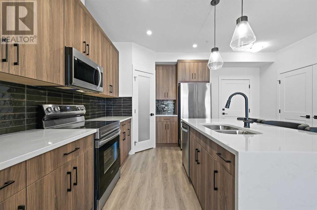 111, 50 Sage Hill Walk NW