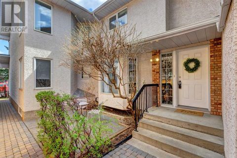 2, 2417 28 Street SW Calgary AB T3E2H7