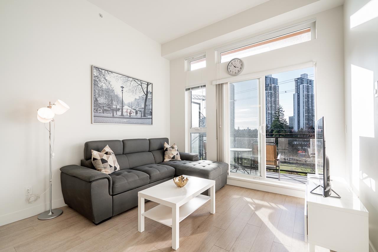 401 13919 FRASER HIGHWAY