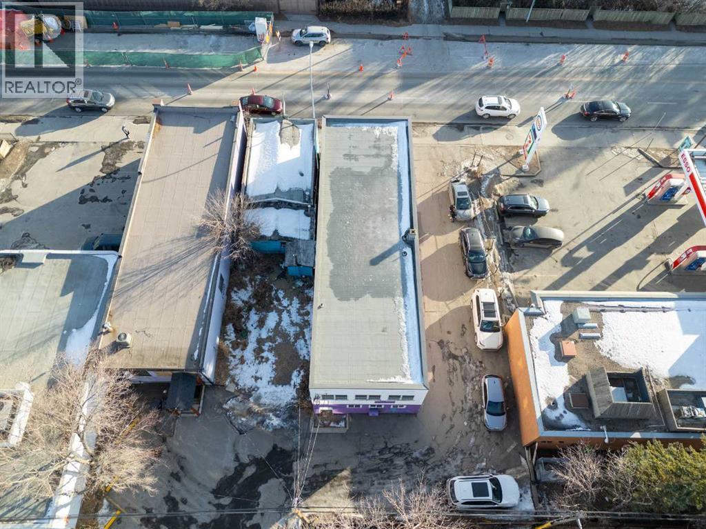 2611, 2613,  2615 14 Street SW