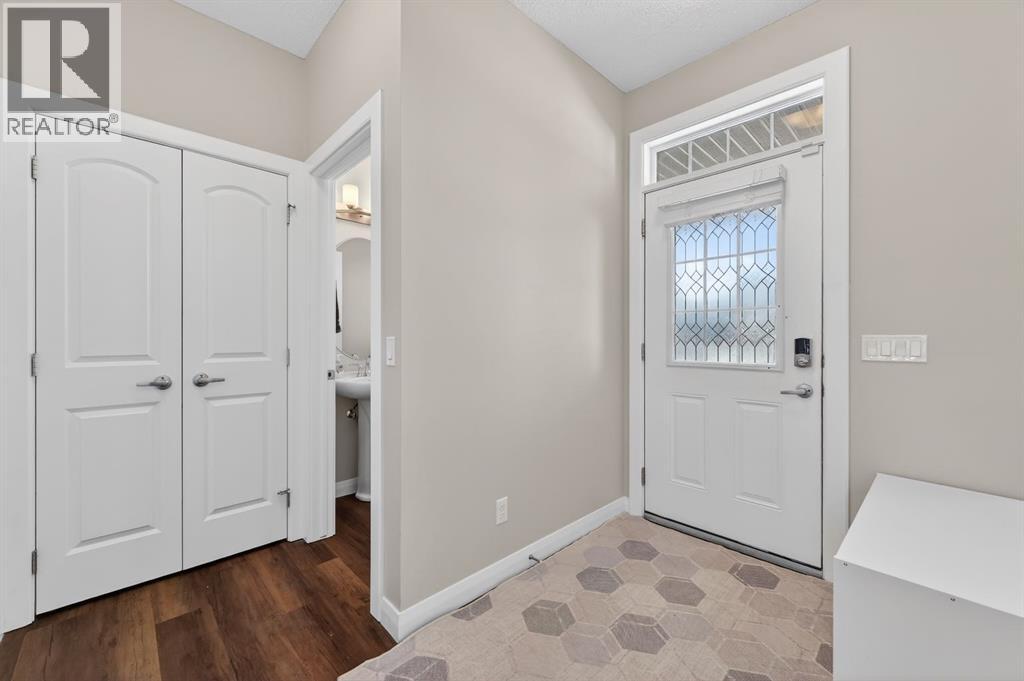 1350 Ravenswood Drive SE